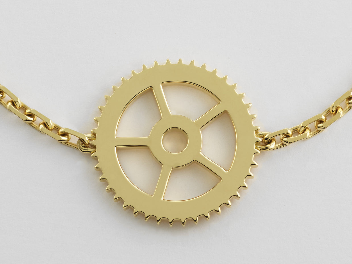 Classic Yellow Gold Gear Bracelet