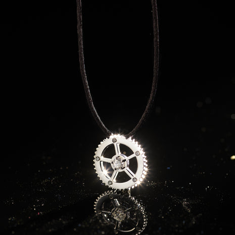 6 Diamonds White Gold Gear Cord Necklace